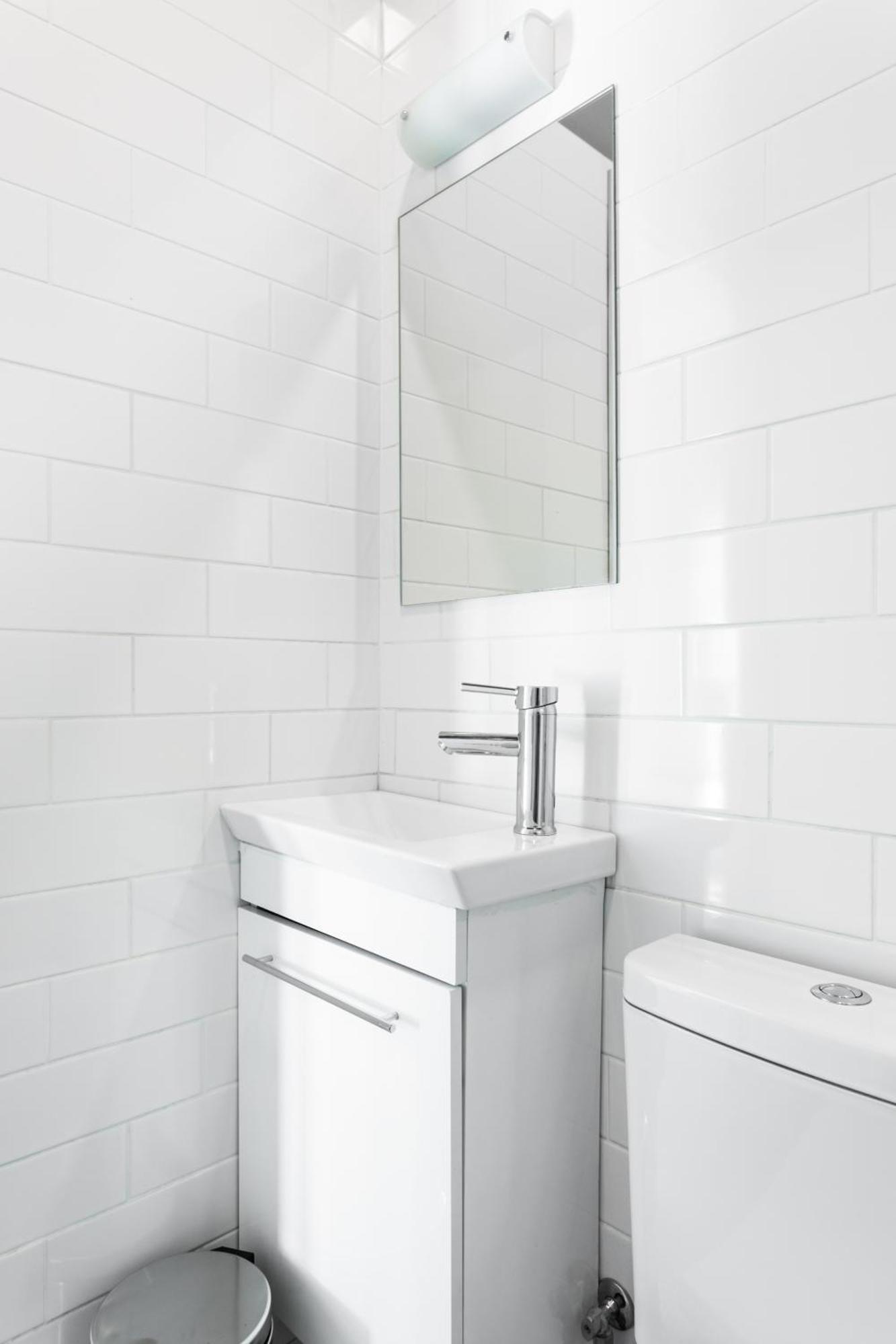 Snug By Zoia Living Apartment Athena Bagian luar foto