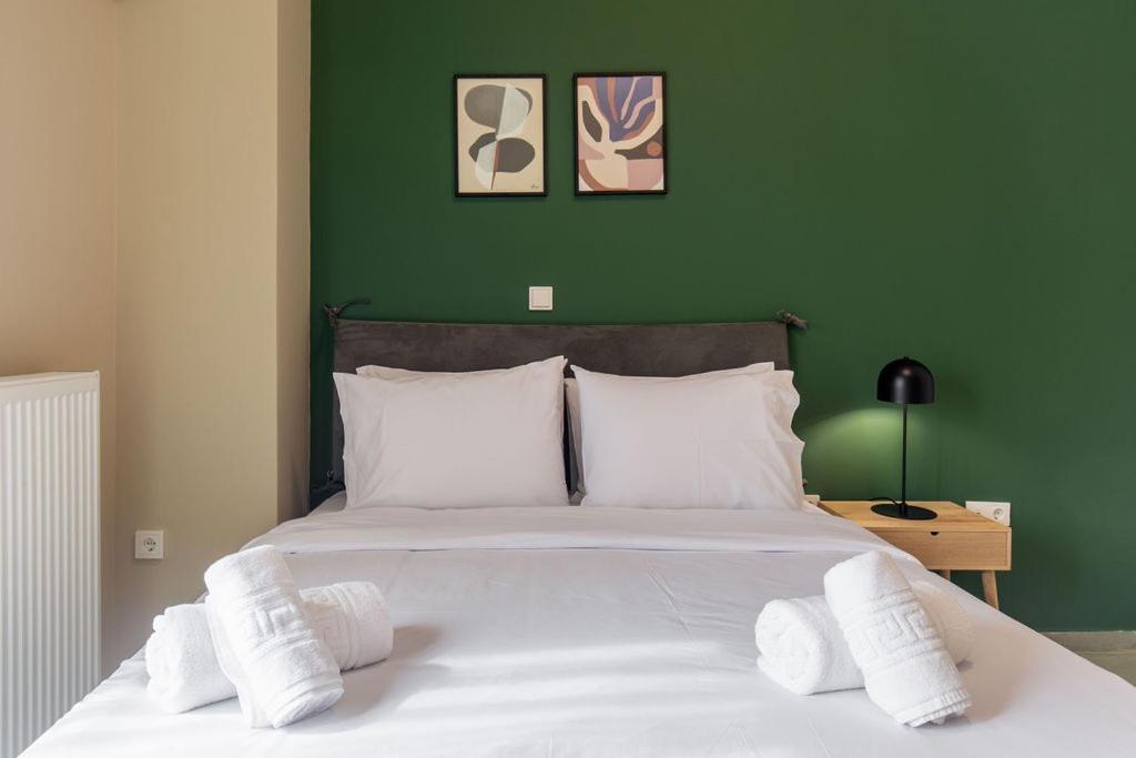 Snug By Zoia Living Apartment Athena Bagian luar foto