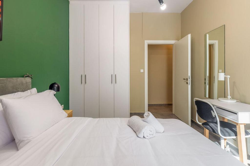 Snug By Zoia Living Apartment Athena Bagian luar foto