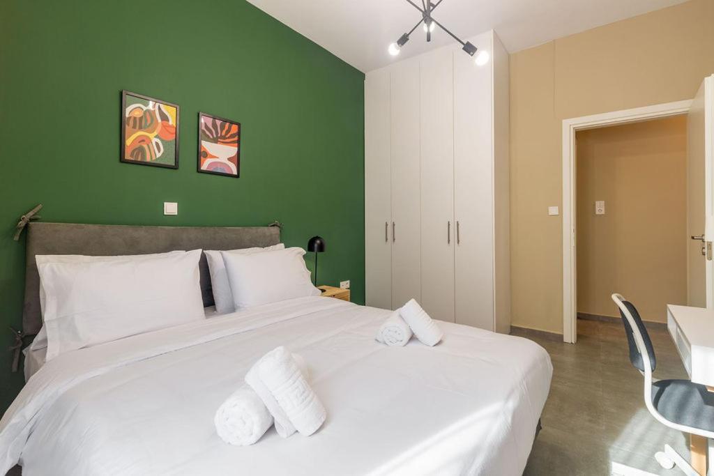 Snug By Zoia Living Apartment Athena Bagian luar foto
